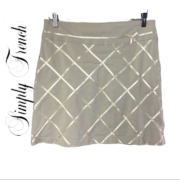 SIMPLY FrenchCollection Creamy/Ivory Ribbon Trim Mini Length Skirt Size 12P - Picture 1 of 11